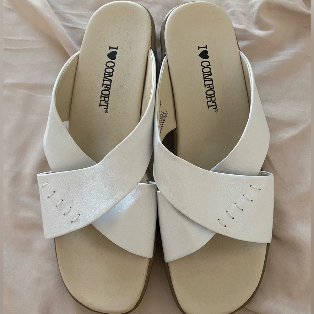 Women’s Sandals - Size 9
